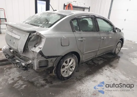 2011 Nissan Sentra 2.0Sl z USA, uszkodzony, nr VIN 3N1AB6AP1BL707257